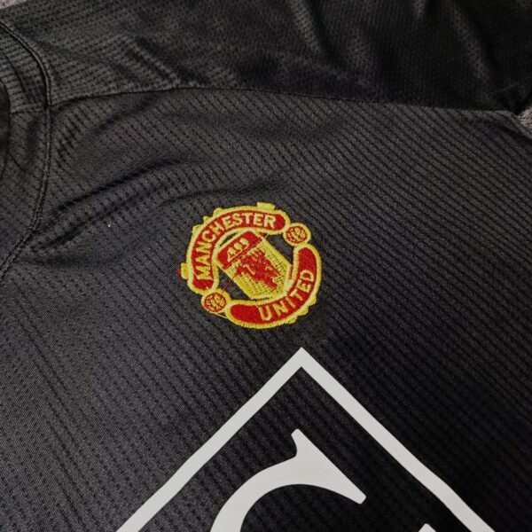 Manchester United 2008 Black Kit - Image 2