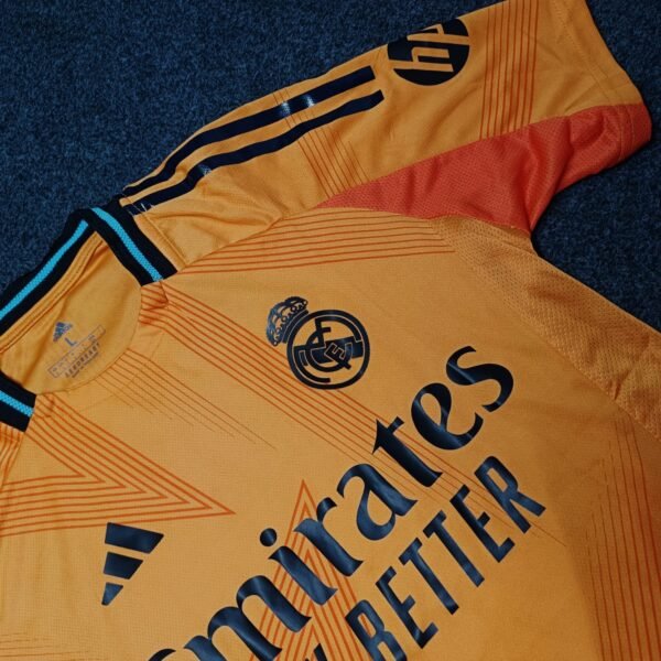 Real Madrid Jersey - Image 2