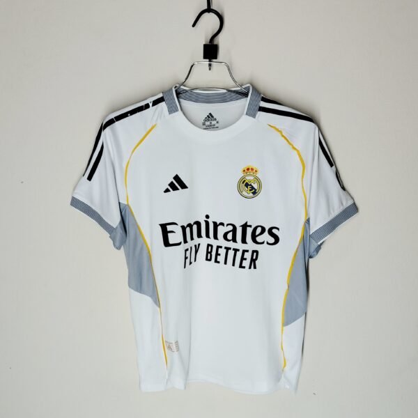 2025-26 Real Madrid Home Shirt - Image 2